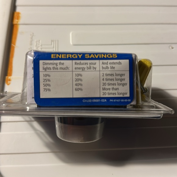 Two Leviton White and Ivory Push On/Off Dimmer with RFI Filter - Picture 3 of 12